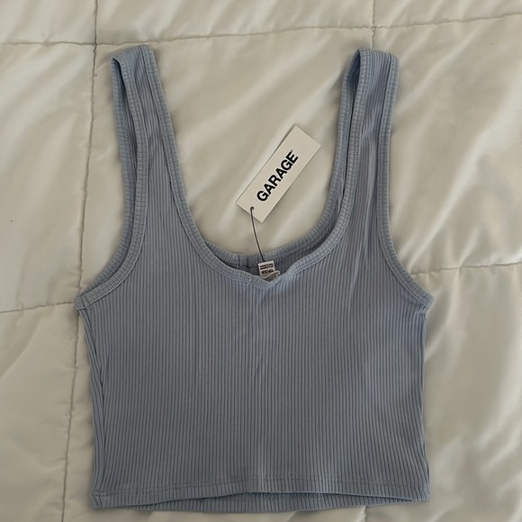 GARAGE CROP TOP - Picture 2 of 3